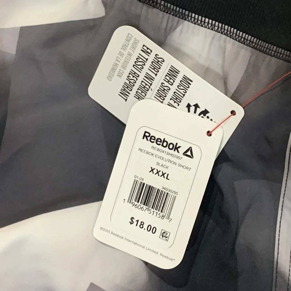 Reebok Womens Evolution Short with Back Pocket XXXL New with Tags Black Slim